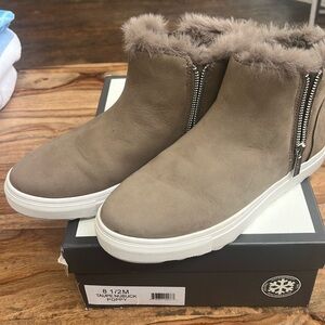J slides waterproof bootie/ sneaker -taupe nubuck, worn minimally 8.5 women